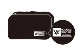 【一般販売】〇〇の主役は我々だ!エンブレムポーチ(ブラック)