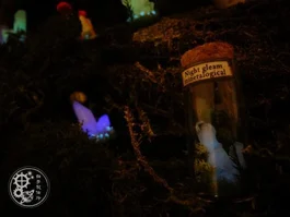 夜燭鉱石標本瓶 バーゼリア