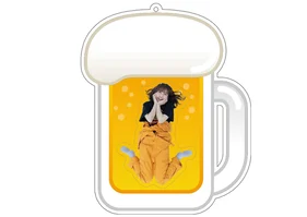 なっちゃん in ビール シャカシャカアクリルキーホルダー